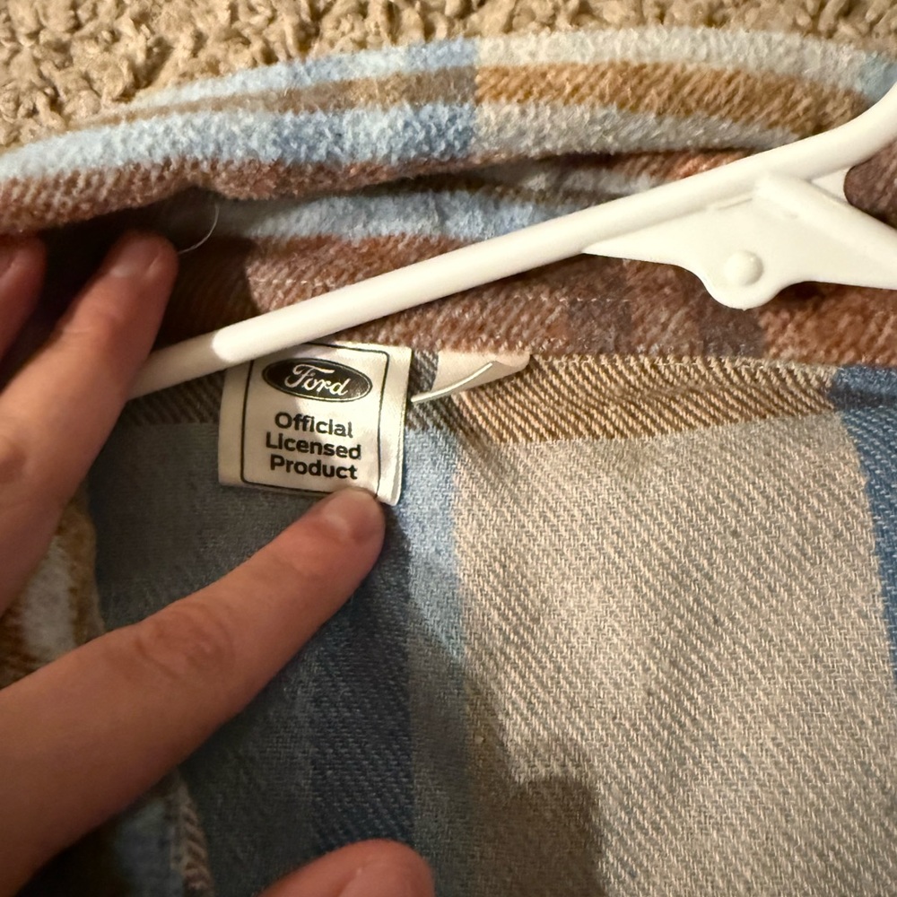 Ford Bronco Flannel - Picture 4 of 4